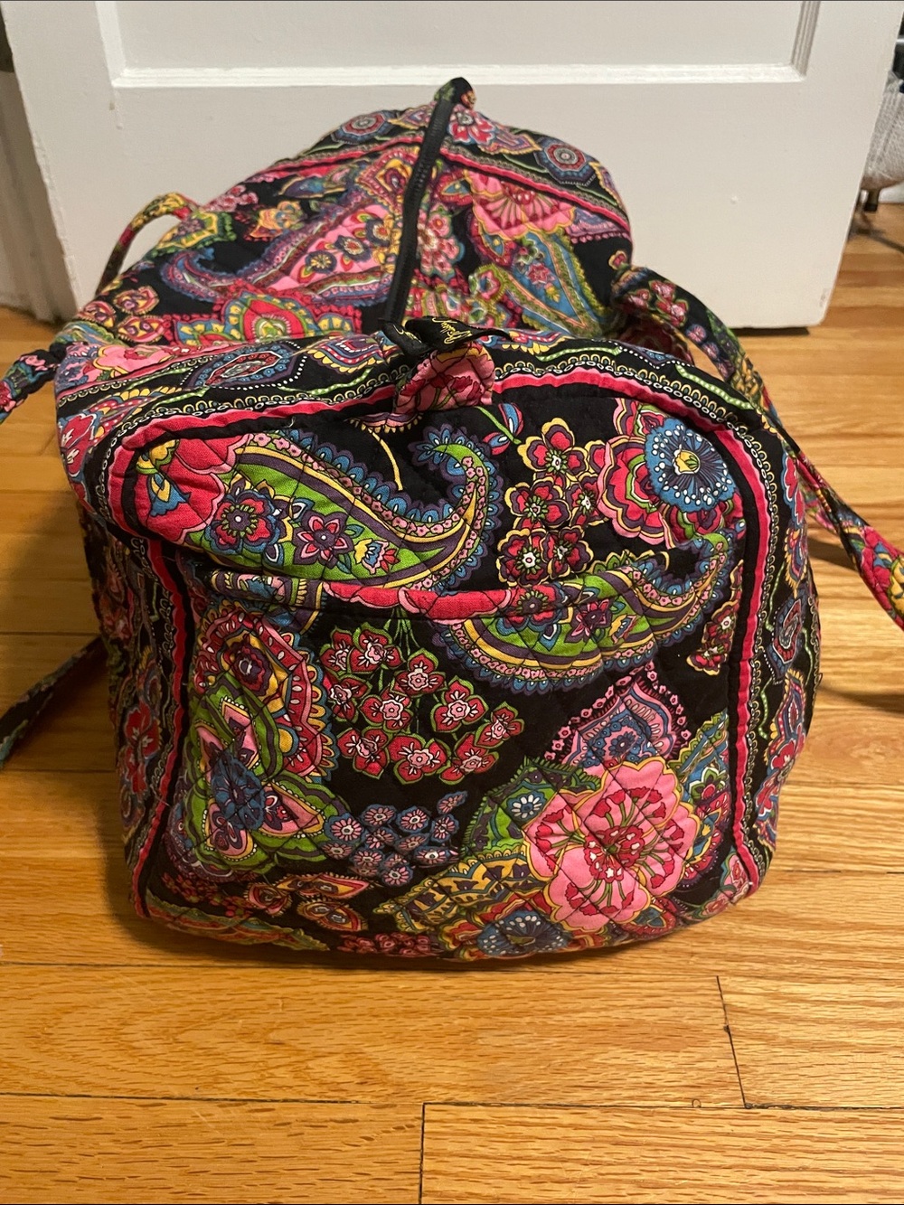 Vera Bradley Black Multi Floral Paisley Travel Tote - Picture 7 of 8